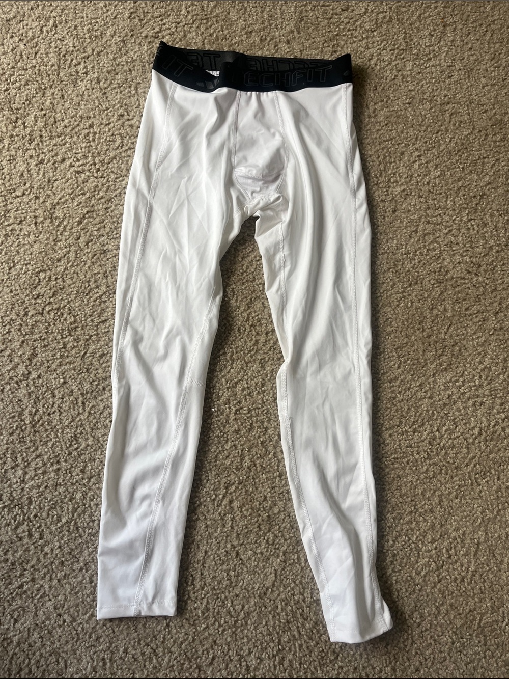Adidas Men’s Techfit White Compression Tights with Black Waistband size Medium